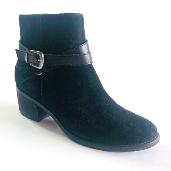 Bjorndal ‘Karla’ Suede Ankle Bootie - Picture 4 of 15